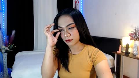 Olivia online show from 02-10-25, 06:20