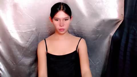 Snapshot of urasian_prettyjane chatting on 09-11-25, 05:51 Jane online show from 09-11-25, 05:51