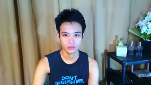 urasiancumboix2 online show from 11-01-25, 03:52