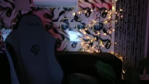 jess online show from 03-09-26, 02:48