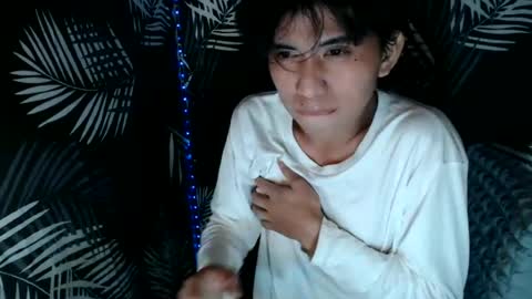 Snapshot of urasiantwinkx chatting on 06-28-26, 07:42 urasiantwinkx online show from 06-28-26, 07:42