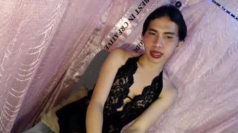 Snapshot of urasiantwinkx chatting on 07-28-26, 12:48 urasiantwinkx online show from 07-28-26, 12:48