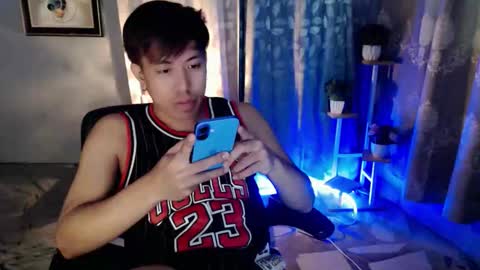 urasianwanker online show from 04-28-26, 03:06