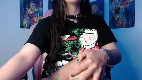 Danielle  online show from 01-20-25, 09:56