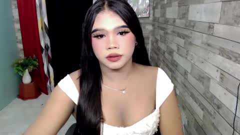 Sofia online show from 12-30-24, 02:40