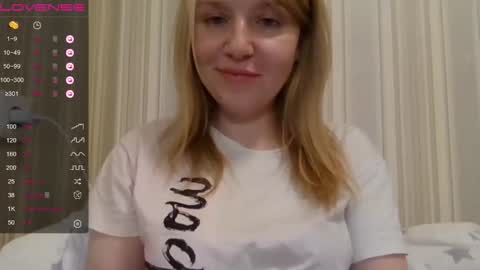 urbadkitty online show from 12-06-24, 03:55