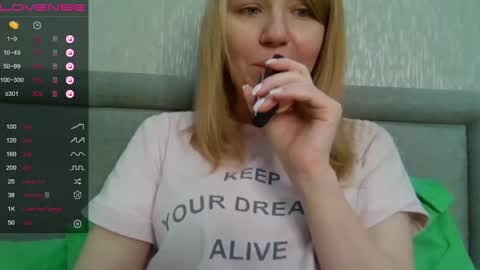 urbadkitty online show from 12-28-24, 06:39