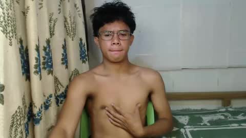 Snapshot of urbbyjosh chatting on 12-27-24, 03:31 joshua online show from 12-27-24, 03:31