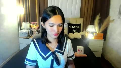 urblossom_princess online show from 10-28-25, 07:05