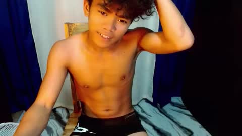 Snapshot of urboyvenz chatting on 03-06-26, 02:13 urboyvenz online show from 03-06-26, 02:13