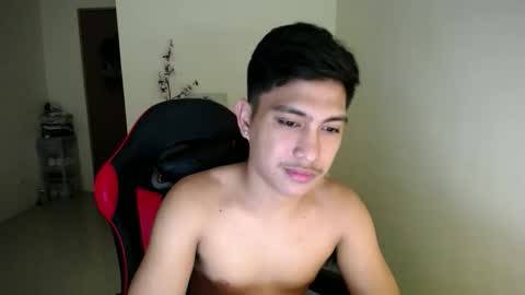 Dannie online show from 11-18-25, 04:33