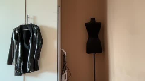 Margo online show from 03-18-26, 06:27