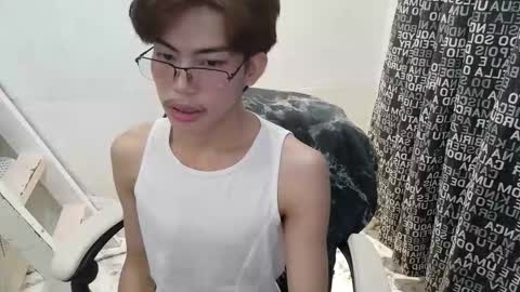 urdreamtw1nk online show from 10-28-25, 03:47