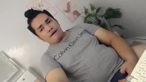 ure_fattytoy143 online show from 01-15-26, 07:24