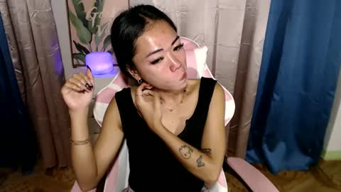 Snapshot of urfantacyjamaica chatting on 02-04-25, 03:36 ayumi reacher online show from 02-04-25, 03:36