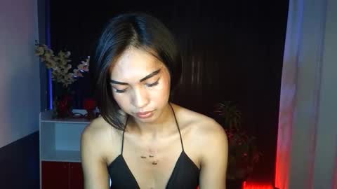 Snapshot of urfavouriteaddiction chatting on 11-26-25, 10:16 Rianne online show from 11-26-25, 10:16