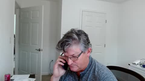 Gregor online show from 11-04-25, 05:01