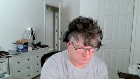 Gregor online show from 01-19-26, 01:26