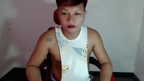 Snapshot of urfeet_jest chatting on 05-12-26, 11:57 jess online show from 05-12-26, 11:57