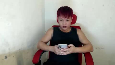 Snapshot of urfeet_jest chatting on 05-18-26, 12:55 jess online show from 05-18-26, 12:55