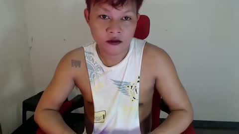 Snapshot of urfeet_jest chatting on 05-23-26, 08:51 jess online show from 05-23-26, 08:51