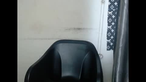 Snapshot of urflirtydoll chatting on 01-29-25, 11:56 urflirtydoll online show from 01-29-25, 11:56