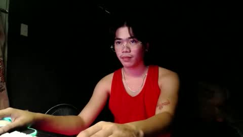 Snapshot of urfuckinghighness chatting on 12-16-25, 04:06 ask me online show from 12-16-25, 04:06