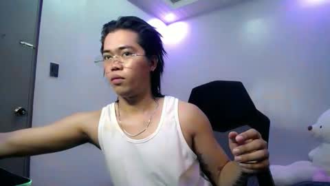 Snapshot of urfuckinghighness chatting on 03-02-26, 12:23 ask me online show from 03-02-26, 12:23