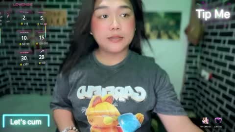Snapshot of urgirl_dimple chatting on 05-08-26, 01:38 Dimple online show from 05-08-26, 01:38