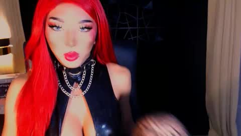 Snapshot of urgoddess_bella chatting on 10-28-25, 05:04 My bella 3 online show from 10-28-25, 05:04