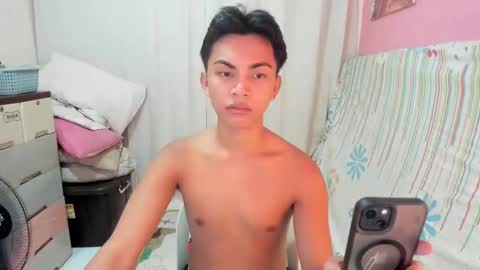 urguy_marco online show from 05-31-26, 01:40