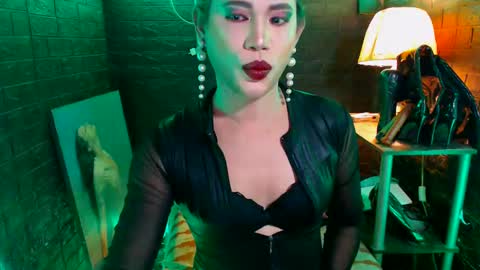 queen norelle online show from 02-07-25, 06:13