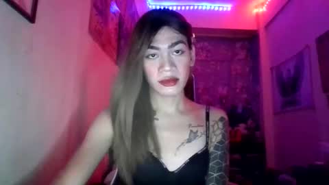 urhot_angelina26 online show from 04-22-26, 08:50
