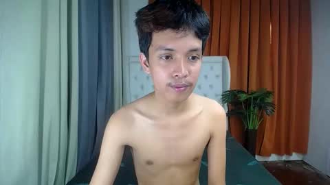 Snapshot of urhot_johny chatting on 04-17-26, 08:06 urhot_johny online show from 04-17-26, 08:06