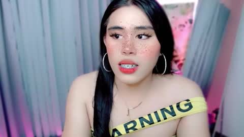 urhotdexie69 online show from 09-17-25, 07:15