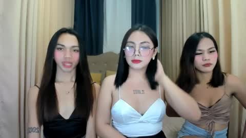 urhotgirl_sexyariela online show from 05-06-26, 09:58