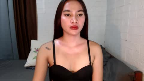 urhottylicious_cum online show from 01-08-25, 07:24