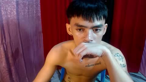 Snapshot of urhunky_boy chatting on 05-26-26, 09:05 urhunky_boy online show from 05-26-26, 09:05