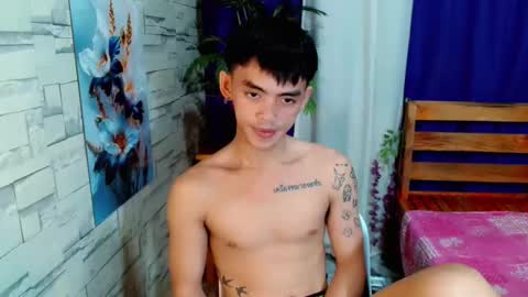 Snapshot of urhunky_boy chatting on 06-09-26, 11:05 urhunky_boy online show from 06-09-26, 11:05