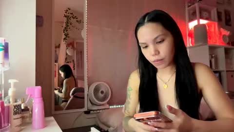 Snapshot of urlittlefilipina chatting on 12-04-25, 04:38 urlittlefilipina online show from 12-04-25, 04:38