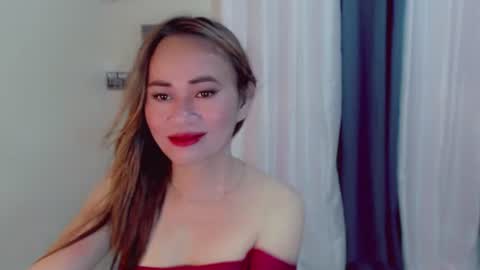 Snapshot of urlovely_che chatting on 05-07-26, 12:05 urlovely_che online show from 05-07-26, 12:05
