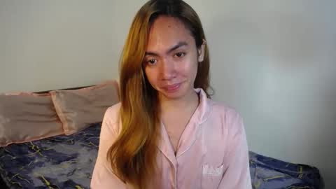 Snapshot of urlovelypinayxxx chatting on 10-12-25, 11:20 MIYA  online show from 10-12-25, 11:20