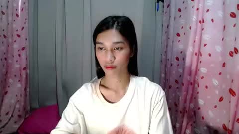 urloverjasmine_xx online show from 04-15-26, 11:39