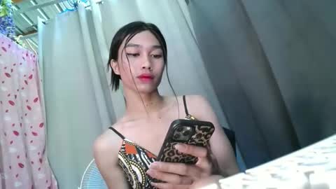 Snapshot of urloverjasmine_xx chatting on 04-29-26, 02:37 urloverjasmine_xx online show from 04-29-26, 02:37