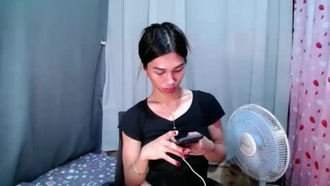 Snapshot of urloverjasmine_xx chatting on 05-15-26, 11:12 urloverjasmine_xx online show from 05-15-26, 11:12