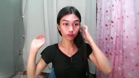 Snapshot of urloverjasmine_xx chatting on 05-18-26, 01:13 urloverjasmine_xx online show from 05-18-26, 01:13