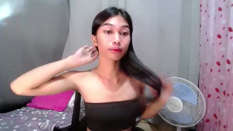 Snapshot of urloverjasmine_xx chatting on 05-21-26, 11:56 urloverjasmine_xx online show from 05-21-26, 11:56