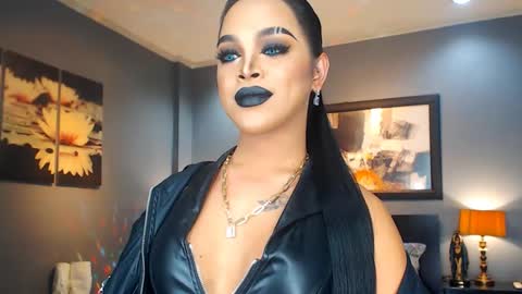 UrMajestyTyra online show from 03-04-25, 12:39