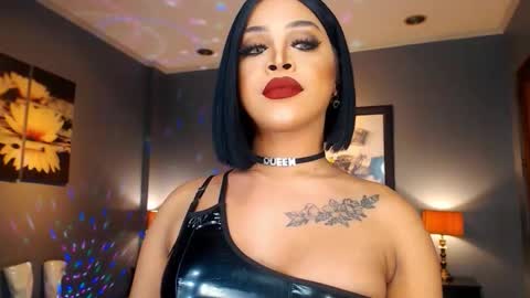 UrMajestyTyra online show from 12-16-25, 12:15