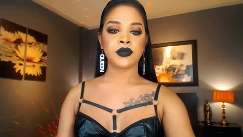 UrMajestyTyra online show from 04-05-26, 01:25